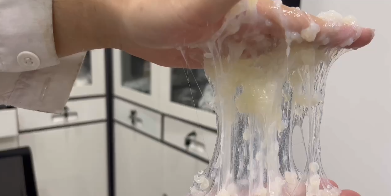 建杰實(shí)業(yè)丨冷壓球團(tuán)復(fù)合粘合劑PK糖蜜！